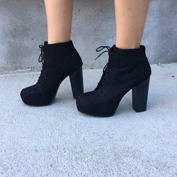 SOLD 🚫 H&M Platform Booties - Picture 1 of 4
